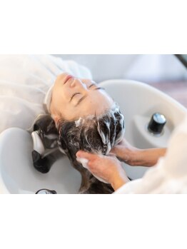 【久留米/長門石/佐賀】美髪は頭皮ケアから＊お悩み解消もリラックスも選べる＃ヘッドスパで髪質改善