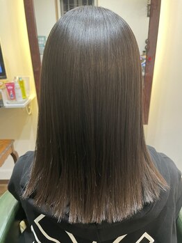 ビビディバビディブー(Bibbidi Bobbidi Boo)の写真/【縮毛矯正・髪質改善】髪や頭皮に優しい薬剤を使用◎くせ毛や膨らみにお悩みの方おすすめ◎