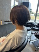 ショートボブ