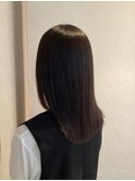 大人女性のためのナチュラルセミロング