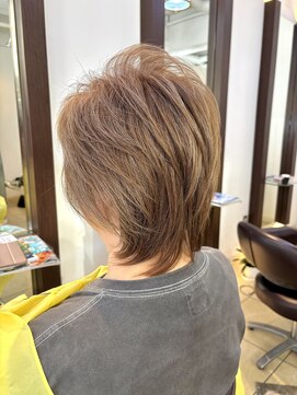 ヘアアーク(HAIR arc) レイヤーカット#くびれ#ピンクベージュ#前下がり#レイヤーボブ