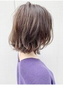 ふんわりウェーブミディ｜30代40代50代向け白髪ぼかし