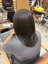 フラット 千葉(Flat.)&nbsp;赤味を抑えるオリーブグレー【千葉】