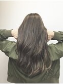 大人かわいいグレージュカラー