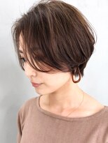 アイティー バイ アルバム 中野店(IT by ALBUM) ショートカット_オリーブカラーハイライトカラー_ba307071