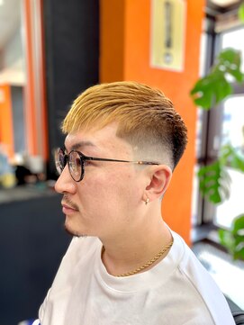 バーバートミーズ(BARBER Tommy's) クロップスタイル
