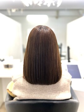 イレス 札幌駅前(IRESU) 大人ガーリー/チョコレート/プリカール/モードヘア/ハイライト