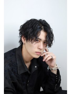 メンズサロン ゴールド 名古屋(GOALD) 縦落ちツイストスパイラル センターパート