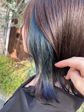 エマ(EMMA) インナーカラー×ブルー 【EMMA/浜町】yui