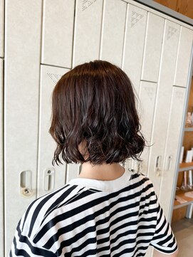 ヘアーエスクールエミュ(hair S. COEUR emu) コテ巻き風パーマ