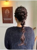 結婚式二次会お呼ばれヘアアレンジフィッシュボーンセミロング