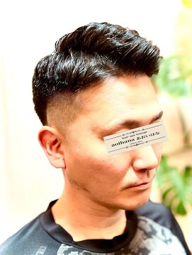 あおいはな(aoihana) さっぱり爽やかフェードスタイル!