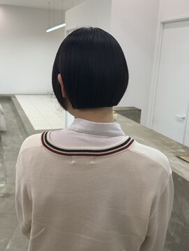 ノートエートル 西金沢(Nought etre) 10代/20代/ミニボブ/ツヤ髪スタイル