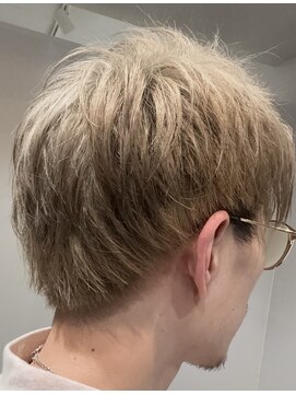 ジェム ヘアサロン(Gem hair salon) ブリーチ一回でこの透明感