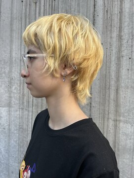 カー(KAH) ショート　ベリーショート　ピクシー　ブロンド　抜きっぱなし