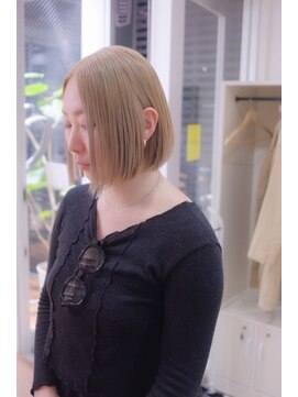 ソレイユ(Soleil) ブロンドボブ/タッセルボブ/切りっぱなし/ワンレン/表参道【松本