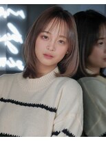 ロンド マーレ 天神大名店(Lond mare)&nbsp;大人ガーリー/小顔/ミディアムレイヤーカット/似合わせカット