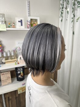 リトル(Re:tle)の写真/【豊中駅前徒歩1分】理美容併設◎白髪染めらしくない仕上がり◎エイジレスで自分らしいお洒落スタイルに☆ 