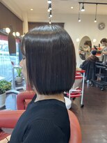 スティーナ(SUTEANA)&nbsp;内に収まるナチュラルボブ