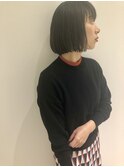 モードな大人ボブ