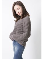 ソーホー ニューヨーク シズオカ(SOHO newyork SHIZUOKA)&nbsp;大人かわいいセンターパートセミディ