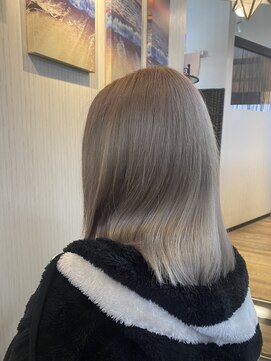 ヘアーグランデシーク(Hair Grande Seeek) ホワイトミルクティー☆