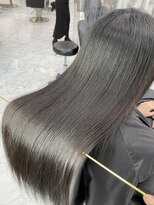 エスカーラ 表参道(THE ESCALA)&nbsp;@aidaman321/ゆるふわロング/センターパート/スイートAライン/