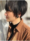 ほんのり刈り上げ黒髪ショート 20代30代40代50代