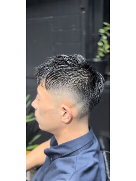 ヒババイワエン 三浦(HIBA by WAEN) スキンフェード