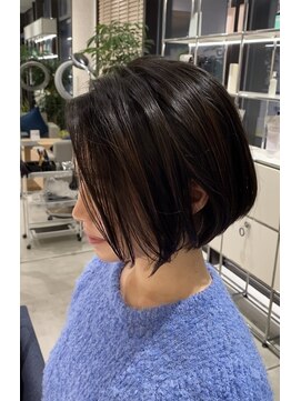 ステアケース 武蔵小杉店(stair:case) 大人ショートボブ/白髪ぼかしハイライト/髪質改善30代40代50代