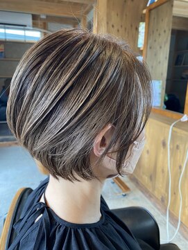 イー(E) ショート