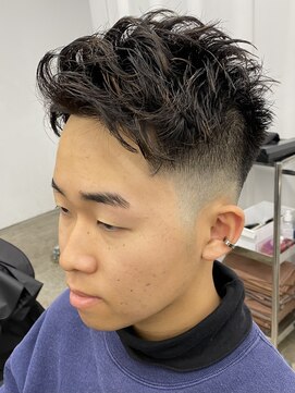 ココ 原宿(KOKO) □フェードカット#ベリーショート#ビジネス＃ニュアンスパーマ