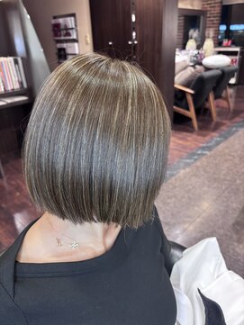 ネイトル(naitre) シースルーハイライト