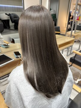 サイ(sai) オリーブグレージュ