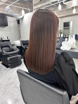 エンディアリング 東銀座(Endearing) ★レイヤーカット イメチェン 美髪 ホワイトブロンド