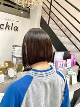 ウクラ バイ レシッド 池袋(uchla by rcid) ぷつっとボブ