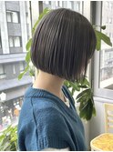 福井　大和田　ハイトーンボブ　切りっぱなし　シルバーグレー