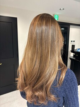 ボンズサロン(BONDZSALON) 白髪ぼかしハイライト×痛まない白髪染め【麻布十番駅/六本木駅