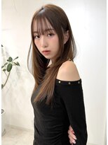 レミエ ダイカンヤマ(lemiie) 冬のストレートハイレイヤー 柔らかいブラウンカラー