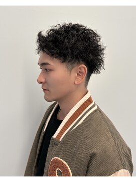 メンズショートツイストスパイラルパーマ