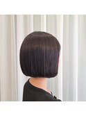 ぱつっとボブ