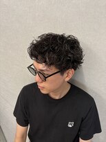 コードバイケンジ 戸塚(CODE by KENJE) ビジネスシーンでもいけるパーマ ルーズシャドウパーマ