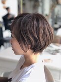 大人なゆるふわショートボブ