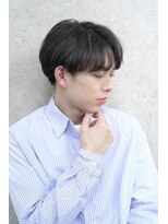 ジョエミバイアンアミ(joemi by Un ami)&nbsp;(joemi 新宿)短め前下がりマッシュ サイドパートマッシュ 近江