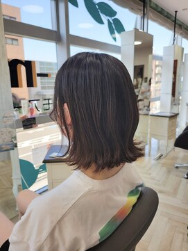 シェモアイグレック(chez-moi igrek) chez-moi ☆ 外ハネボブ