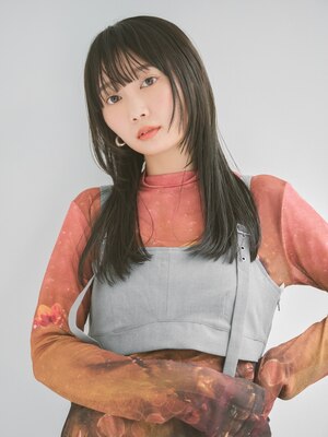 【ファイバープレックスケアストレート￥9000】クセをしっかり伸ばしながら、柔らかく滑らか質感に♪