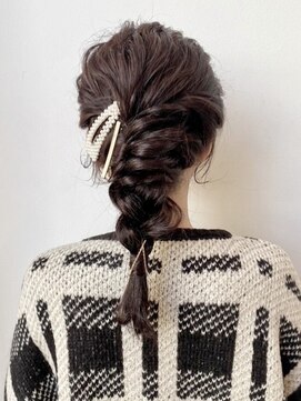 バイオレットジェム(Violet`jem) 結婚式編みおろしゆるふわアレンジお呼ばれヘア