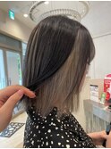 20代30代小顔ヘルシー艶感グレージュイヤリングカラー外ハネ