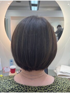 松本平太郎美容室 銀座パートフォー(PART4) 大人のショートボブ ◎20代 30代 40代
