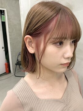 ラフヘアデザイン(Raf hair design) フェイスフレーミングインナーカラーピンク切りっぱなしボブ